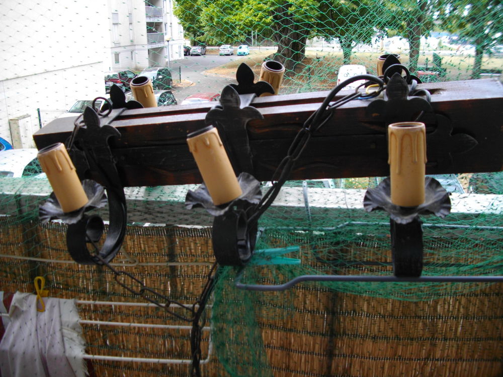 lustre en bois et fer 5 Pau (64)