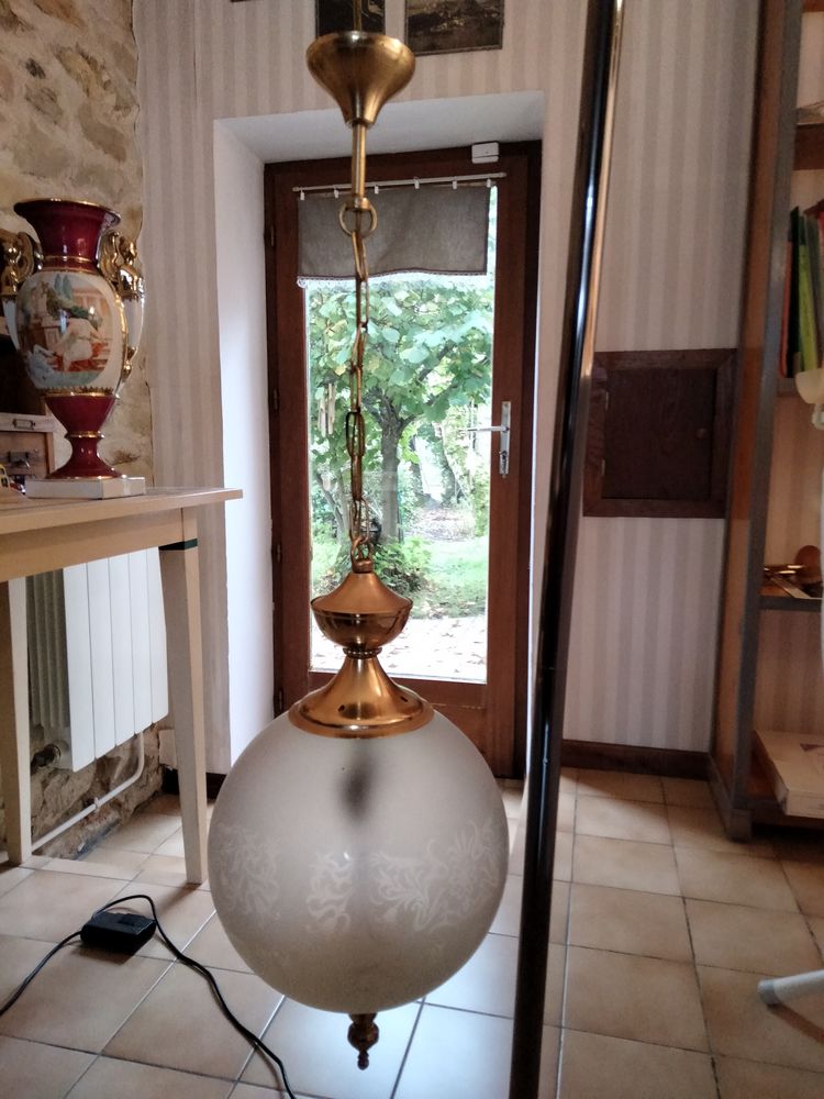 Lustre boule ancien. 40 Vierzon (18)