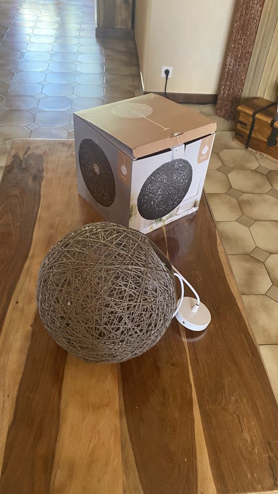 lustre boule de 30 cm de diam�tre 8 Saint-Andr�-de-Sangonis (34)