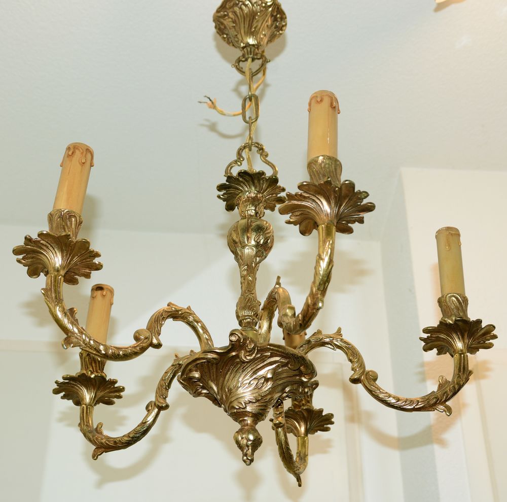 Lustre en bronze avec 5 bronches, �lectrifi�. 49 Bons-en-Chablais (74)