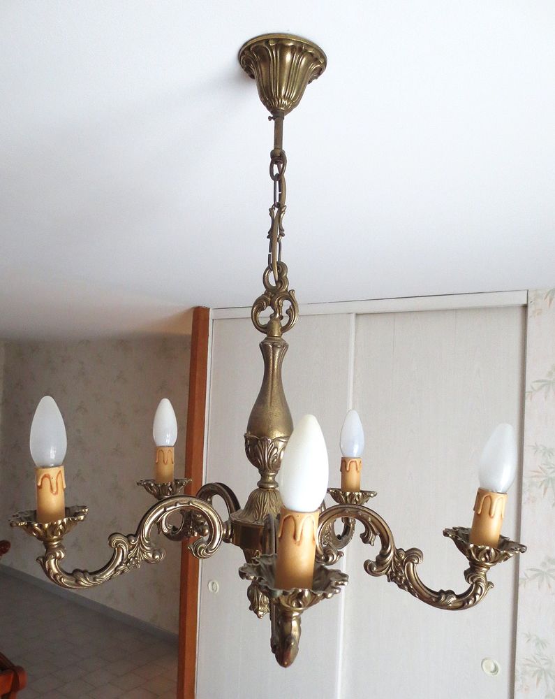 Lustre bronze � 5 branches 25 Caissargues (30)