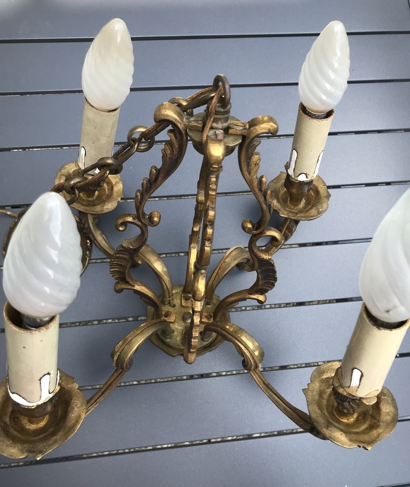 Lustre en bronze v�ritable 4 branches + ampoules bougies 25 Levallois-Perret (92)
