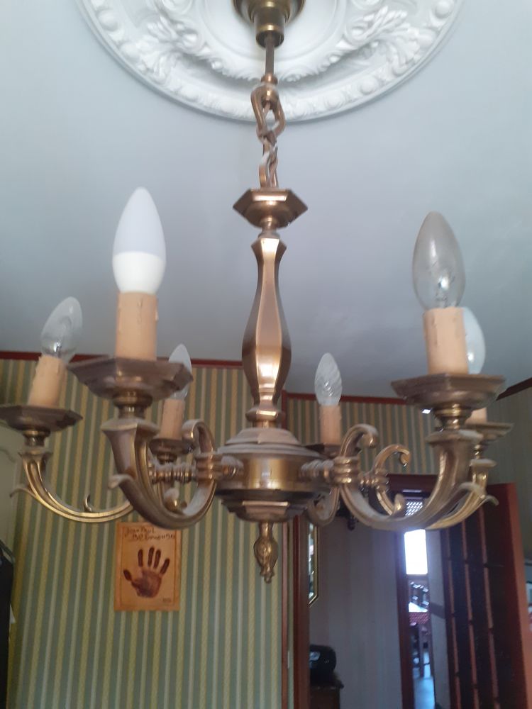 Lustre en bronze 100 Saint-Chamond (42)