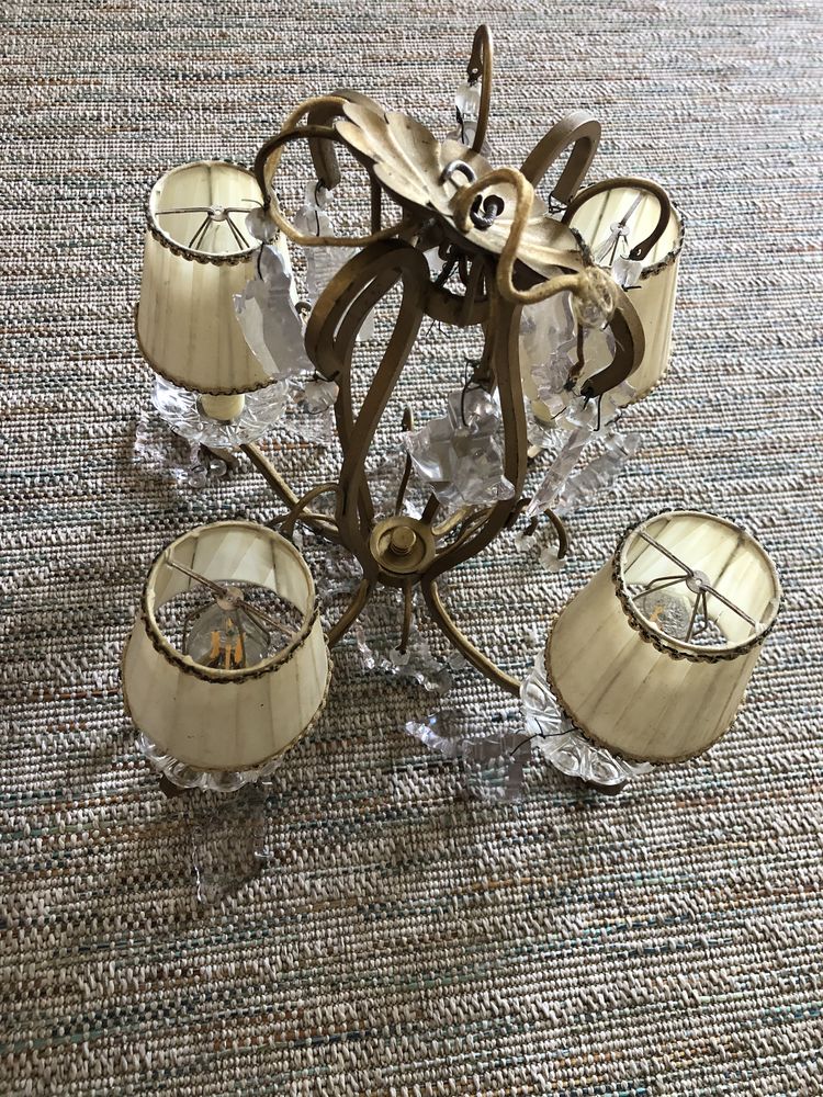 Lustre chandelier 4 ampoules � pampilles 20 Grenoble (38)