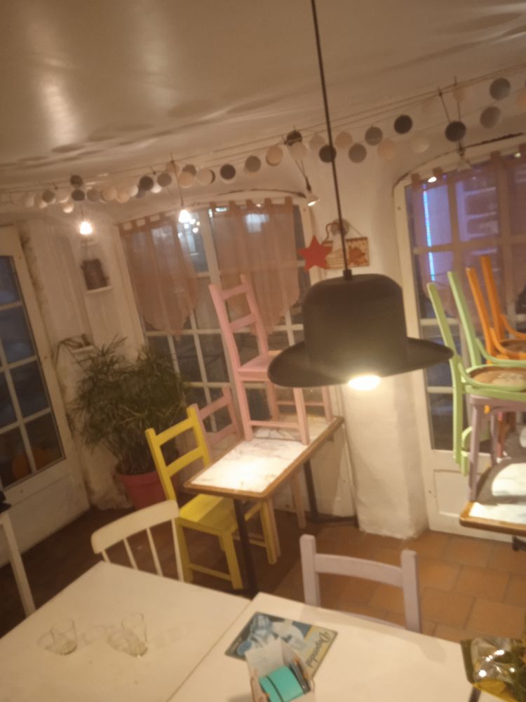 Lustre chapeaux melon 60 Le Havre (76)