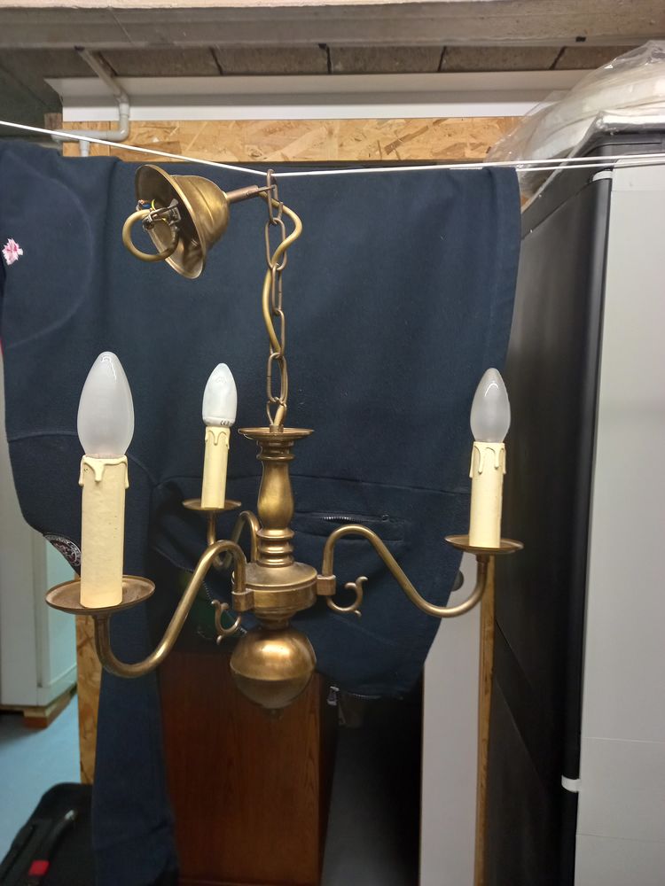lustre couleur bronze 3 branches 10 Saint-Denis-le-Thiboult (76)