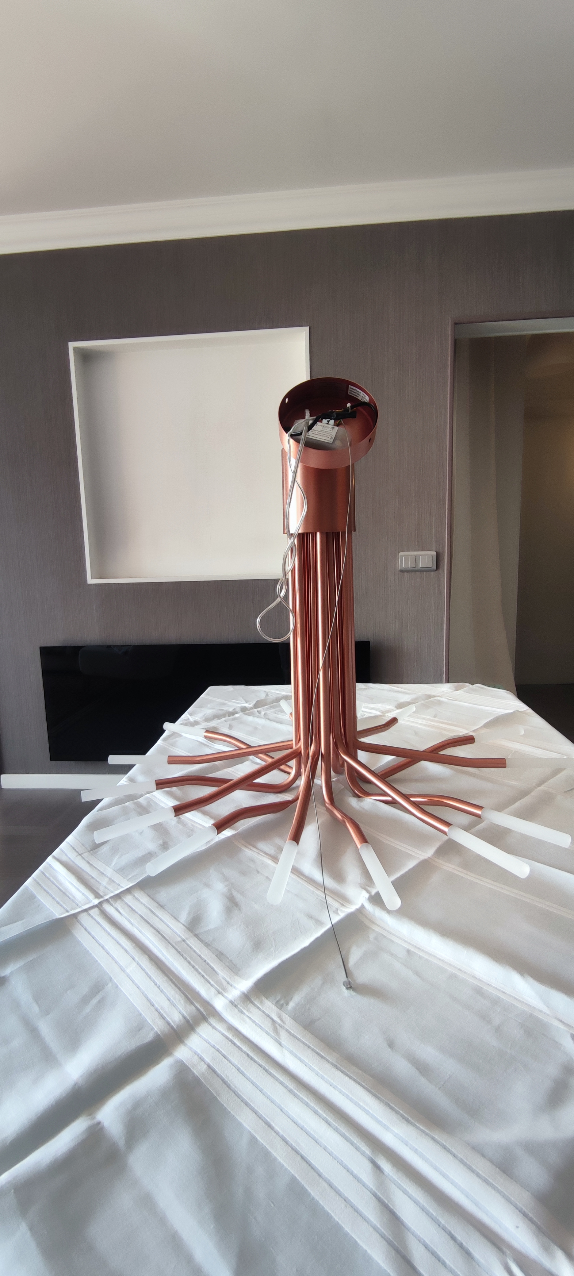 Lustre en cuivre Habitat 50 Asni�res-sur-Seine (92)