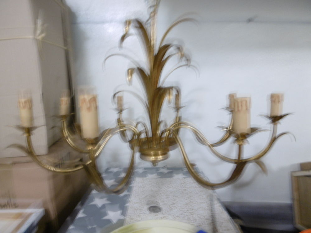 LUSTRE DORE 22 Cannes (06)
