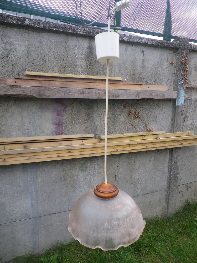 Lustre globe rose 25 Toulouse (31)