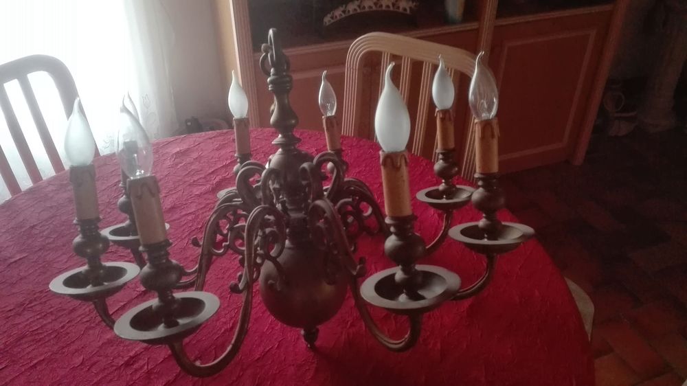 LUSTRE LAITON 8 BRANCHES 45 Lu�on (85)