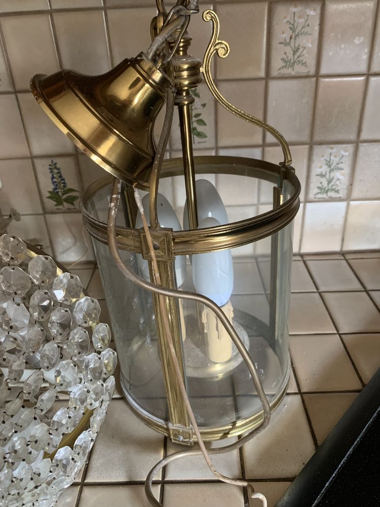 Lustre lanterne ronde style Louis XVI.
60 Eysines (33)