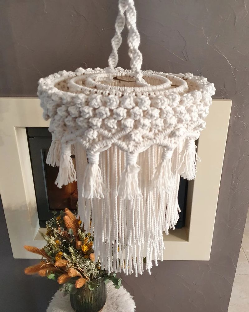 lustre en macram� 36cm de diam�tre 42 Latour-Bas-Elne (66)