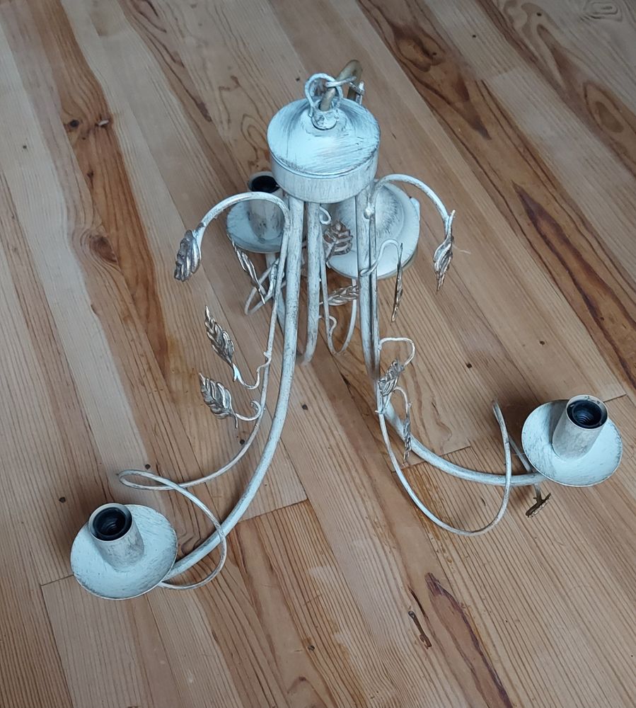 Lustre metal dor� 25 Peyregoux (81)