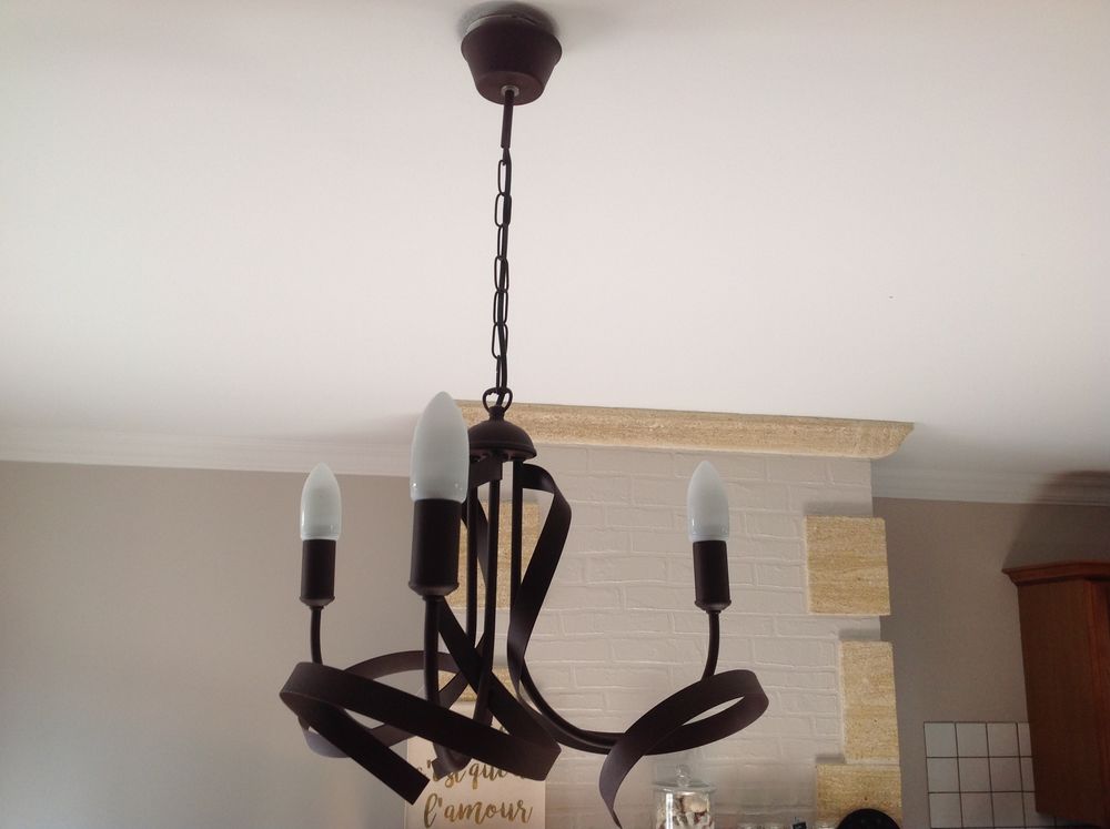 LUSTRE M�TAL 40 Montauban (82)