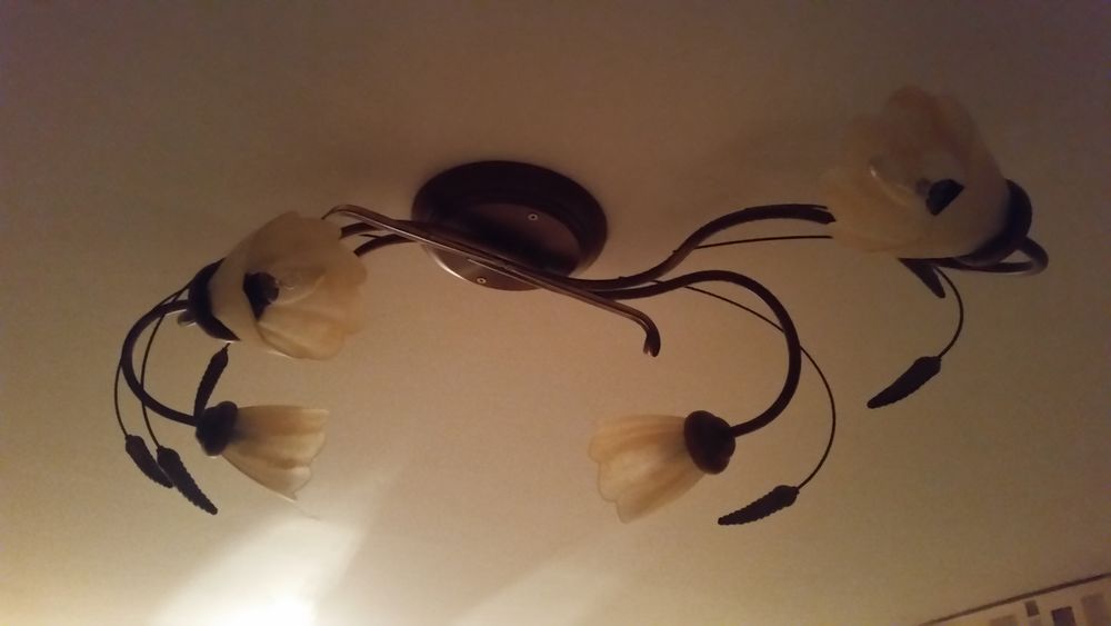 Lustre plafonnier en bois 120 Valenciennes (59)