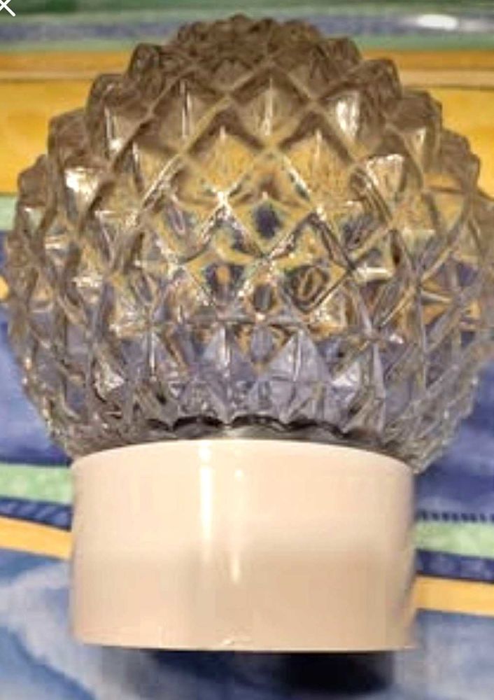 Lustre plafonnier �  facettes 15 Aix-en-Provence (13)