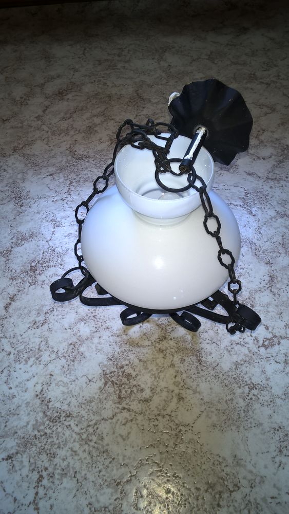 LUSTRE PLAFONNIER 12 Charmoille (70)