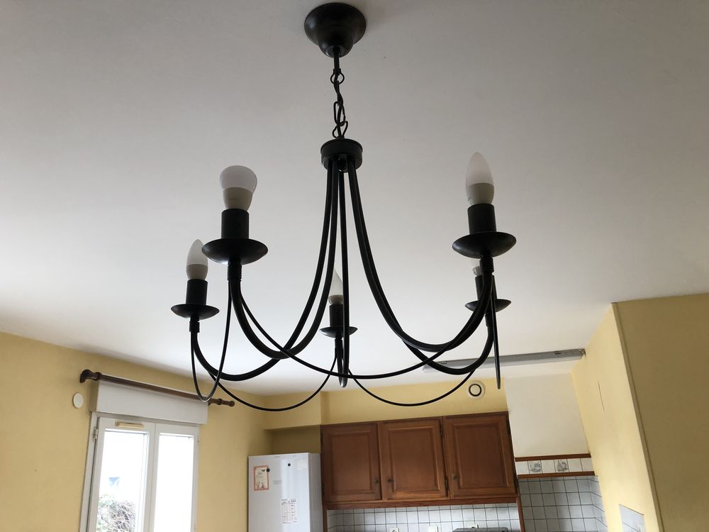 Lustre pour s�jour 0 Beaulieu (34)