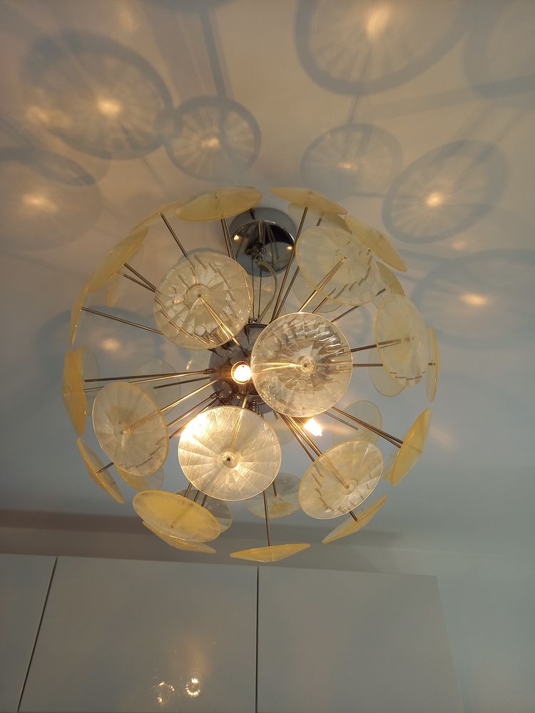 LUSTRE SPUTNIK 159 Gr�oux-les-Bains (04)