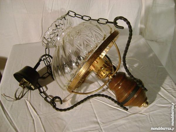lustre verre, bois, laiton 14 Cluses (74)
