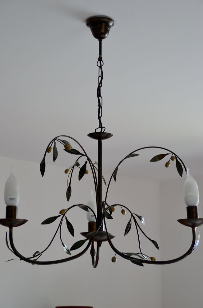 lustre 50 Calvisson (30)