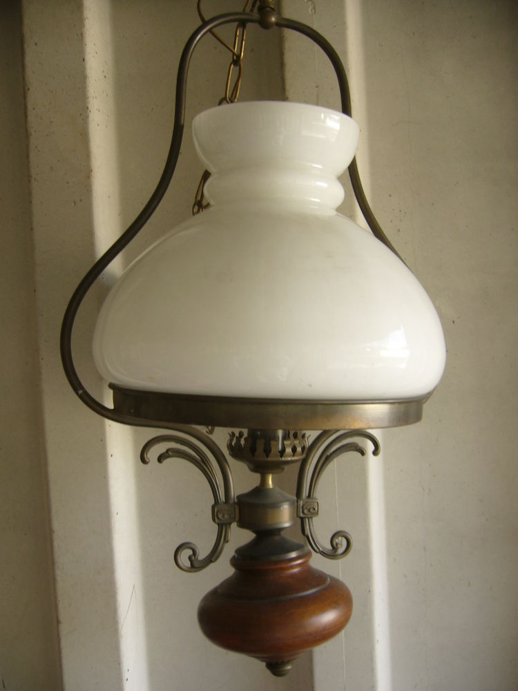 LUSTRE 25 Sallanches (74)