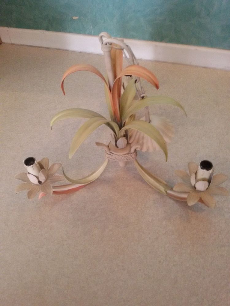 LUSTRE 15 Lomme (59)