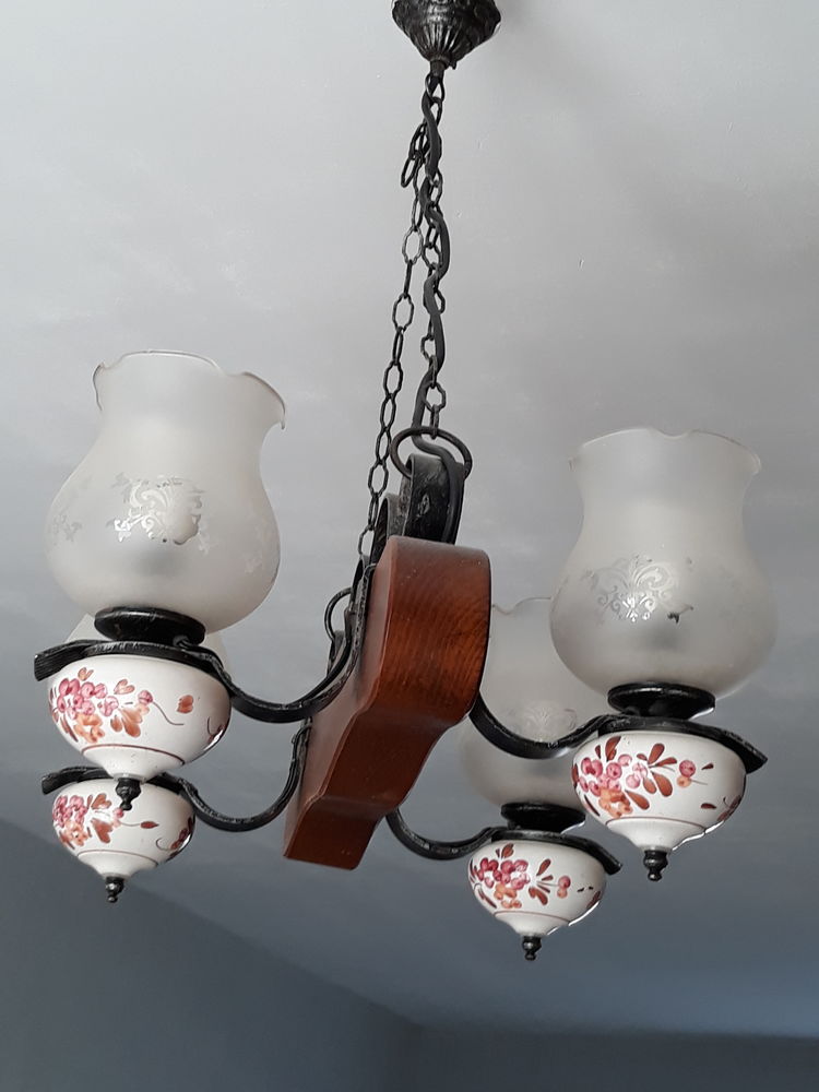 lustre 8 Maizi�res-l�s-Metz (57)