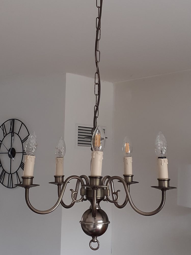 lustre 15 Caudry (59)