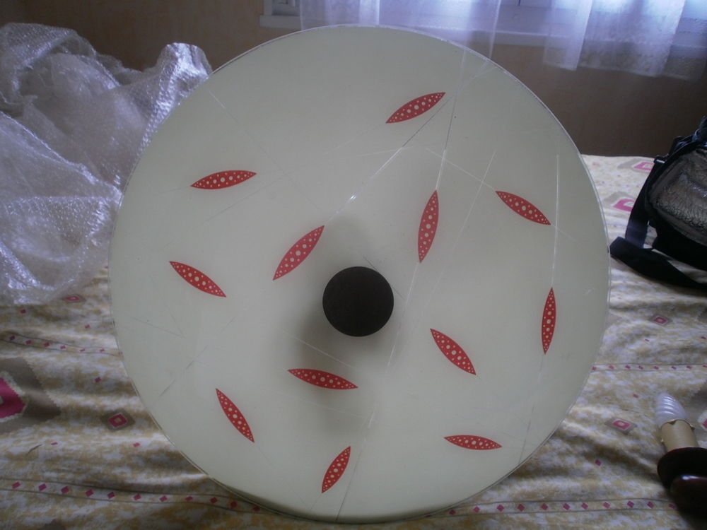 lustre 35 Saint-Sauveur-Lendelin (50)