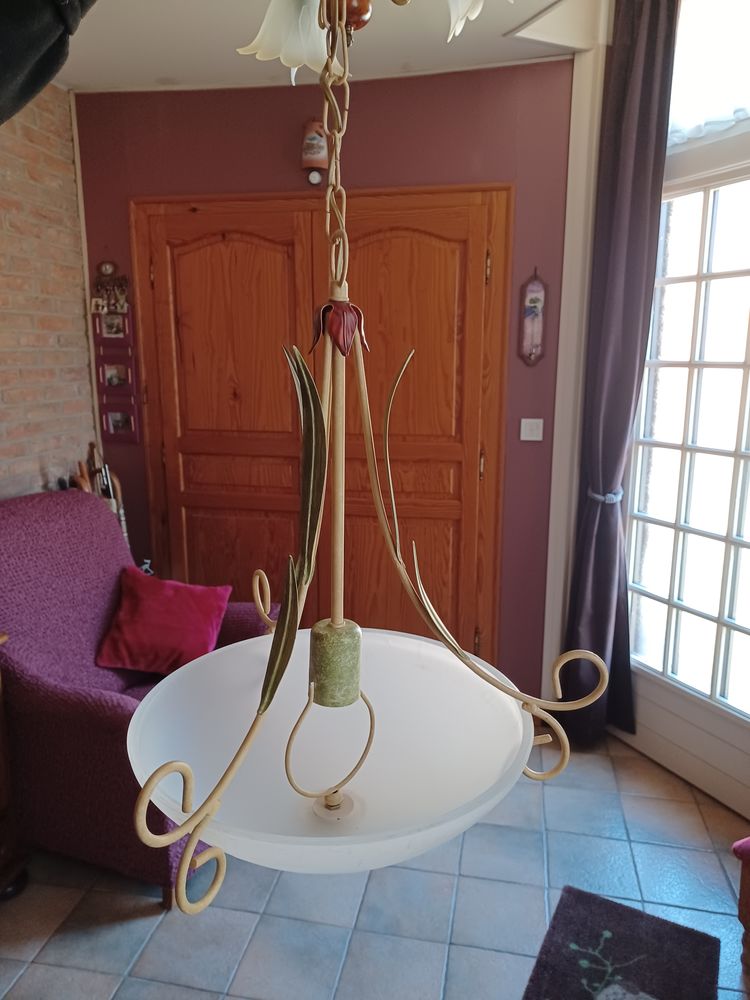 lustre 10 Lambres-lez-Douai (59)