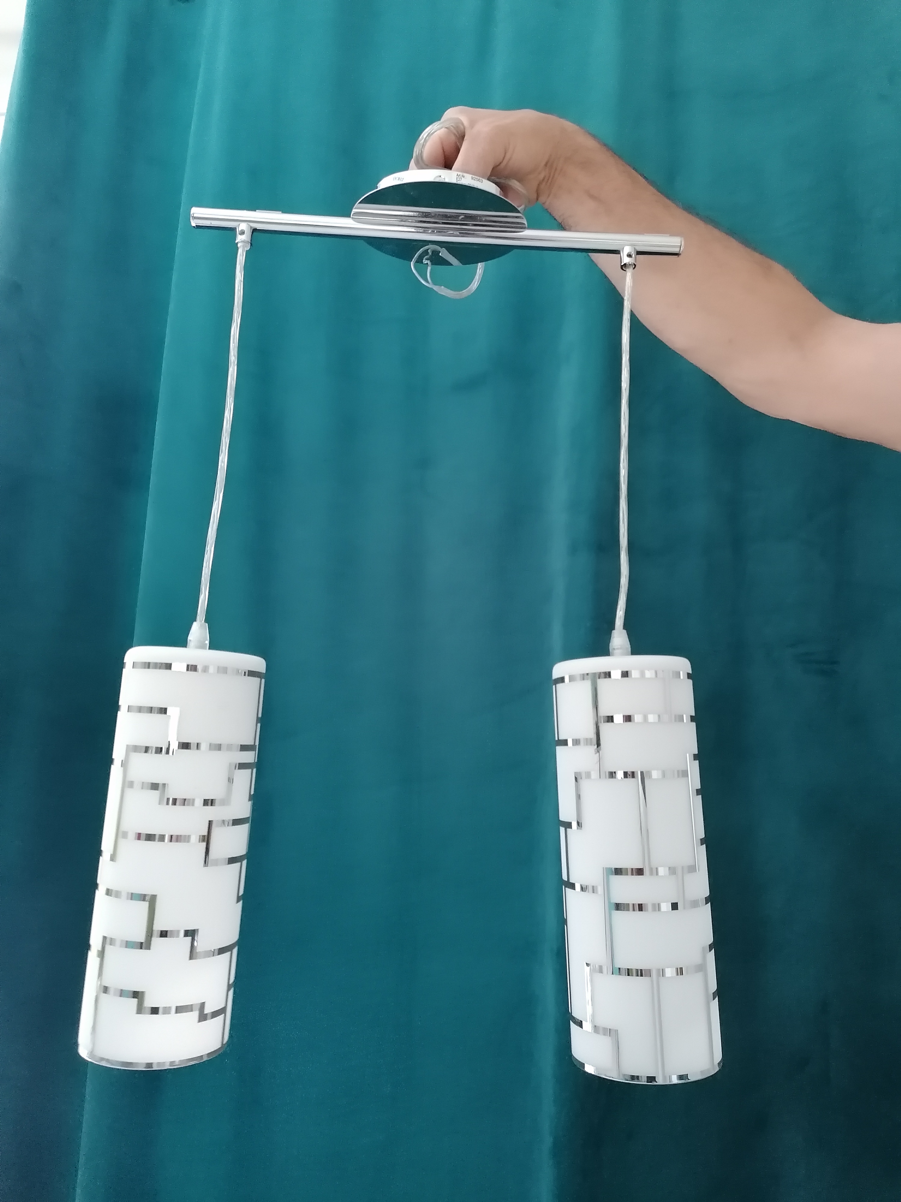 lustre 18 Ch�tellerault (86)