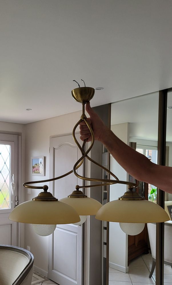 Lustre 40 Sains-en-Gohelle (62)