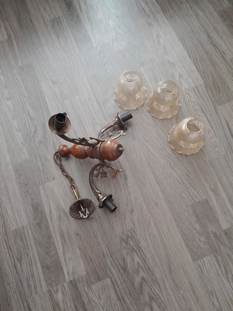 Lustre 10 Saint-Galmier (42)