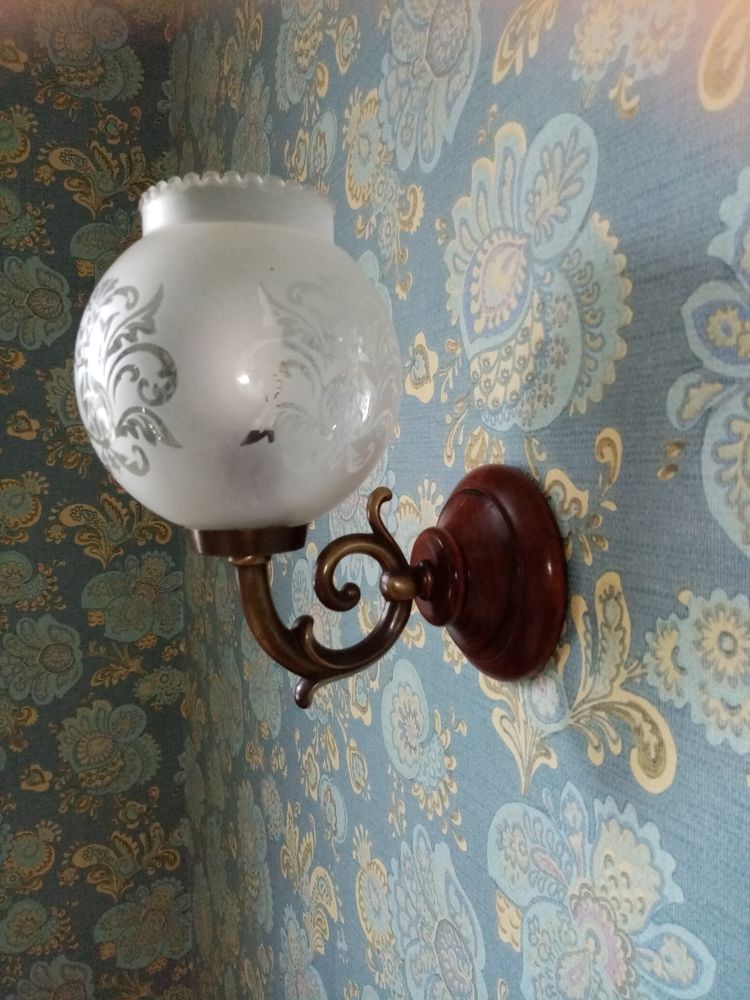 lot de lustres, appliques ,plafonniers. 50 Mazamet (81)