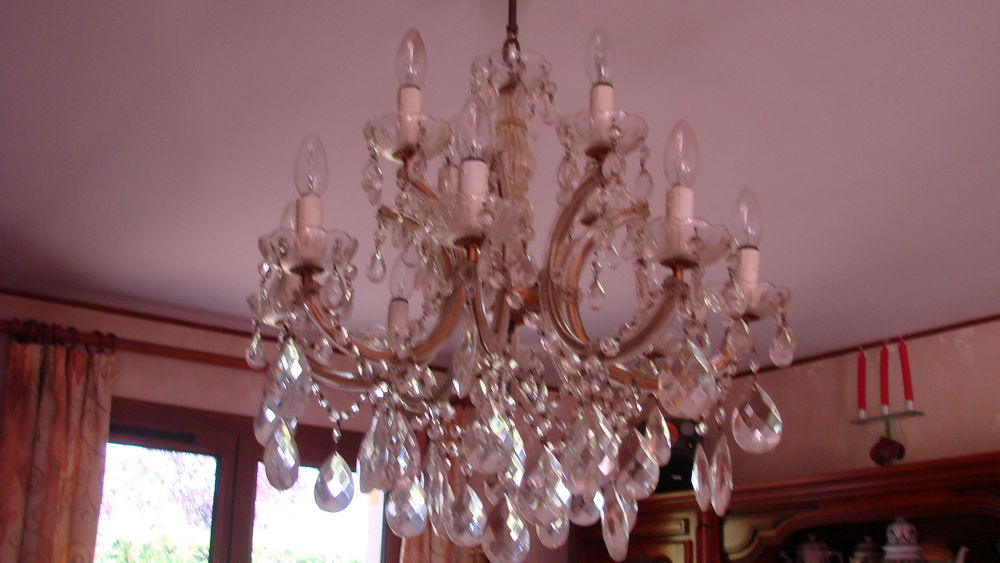 2 lustres et 2 appliques 0 Tourville-la-Rivi�re (76)