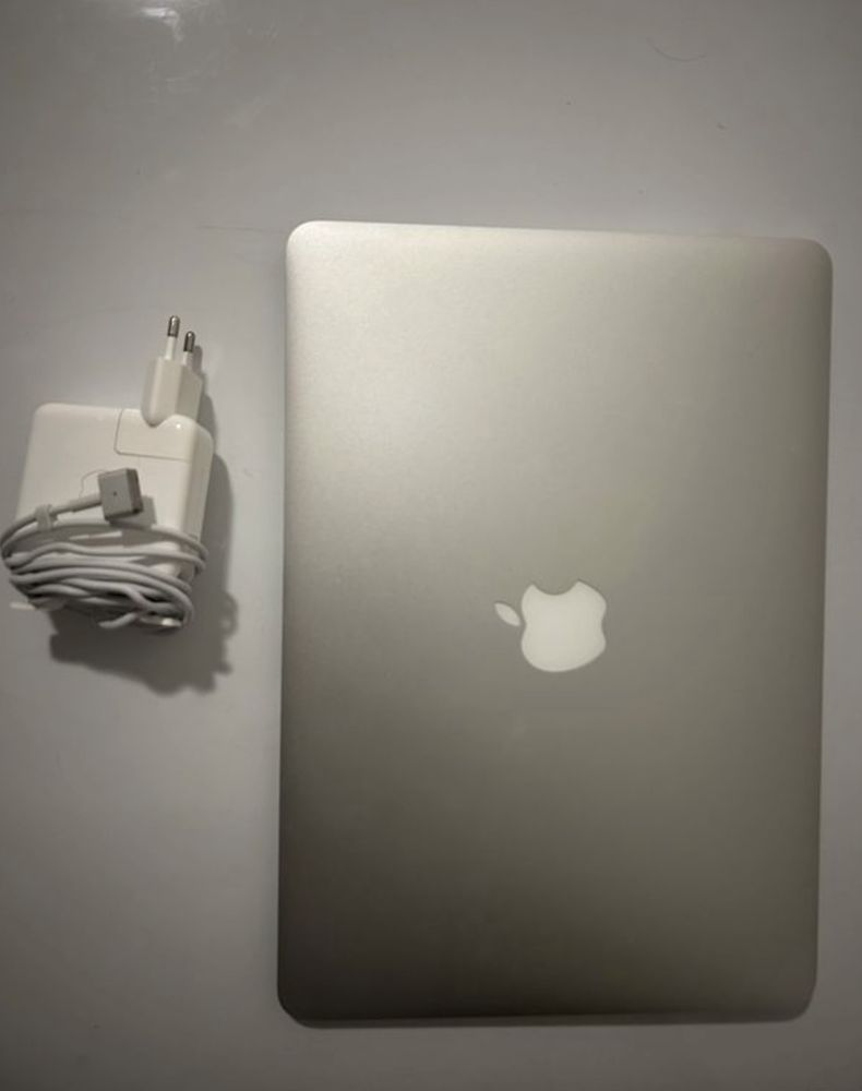 MacBook Air 13  2015 450 Fontenay-aux-Roses (92)