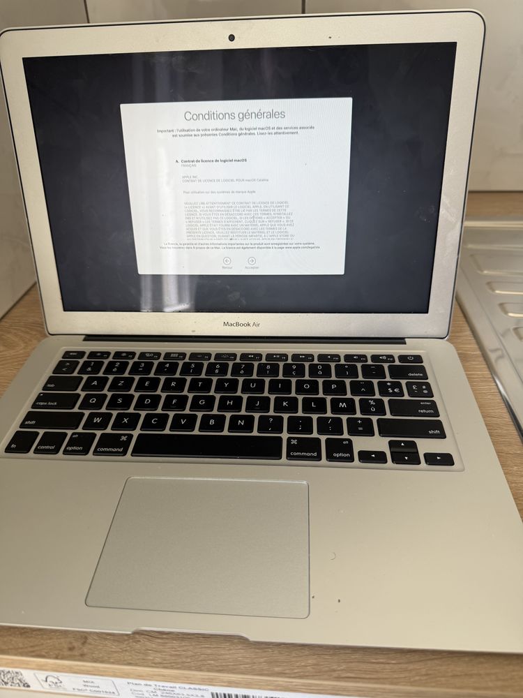 MacBook Air 2017 180 Saint-�tienne (42)