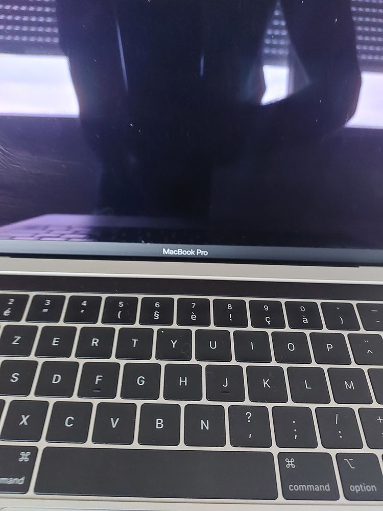 Macbook pro 13. 850 Reims (51)