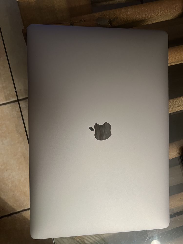 Macbook pro 450 La Seyne-sur-Mer (83)