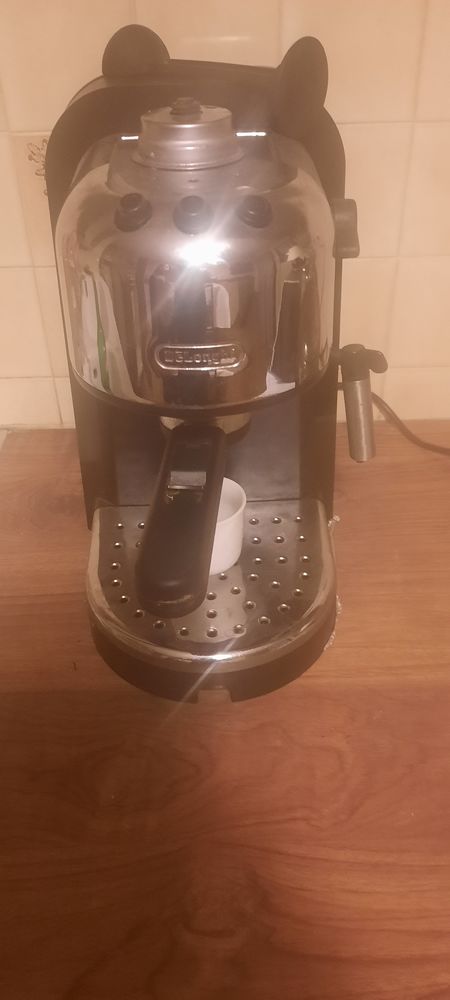 MACHINE A CAFE DELONGHI 15 Meythet (74)