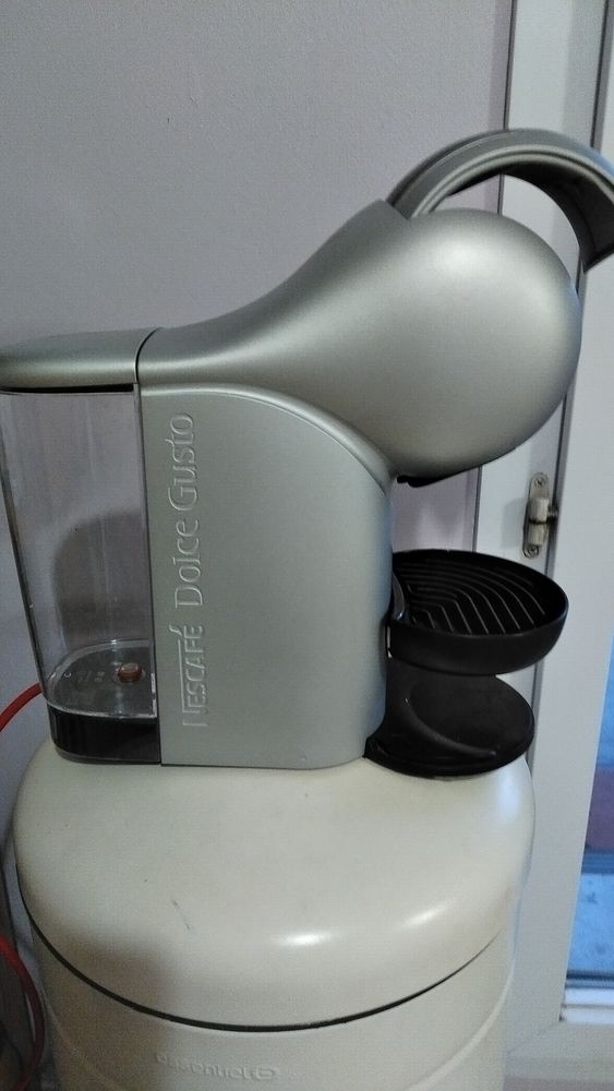 machine � caf� Dolce Gusto 35 Colomiers (31)