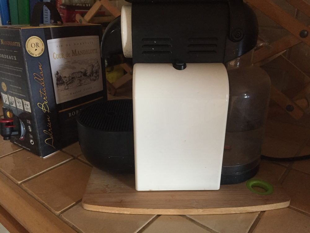 machine � caf� Nespresso 20 Roquebrune-sur-Argens (83)
