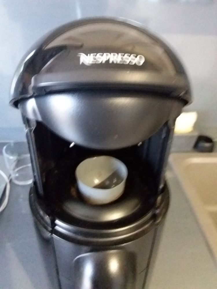 Machine � caf� 0 Nice (06)