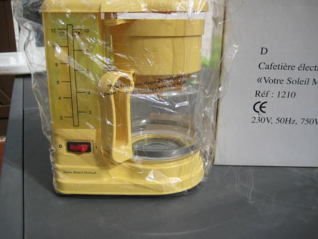 Machine � caf� 5 Saint-Est�ve (66)