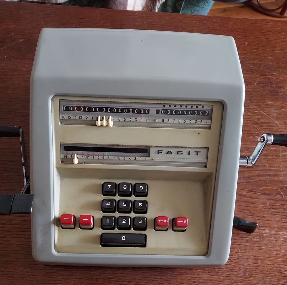 Machine � calculer 70 Les Pavillons-sous-Bois (93)