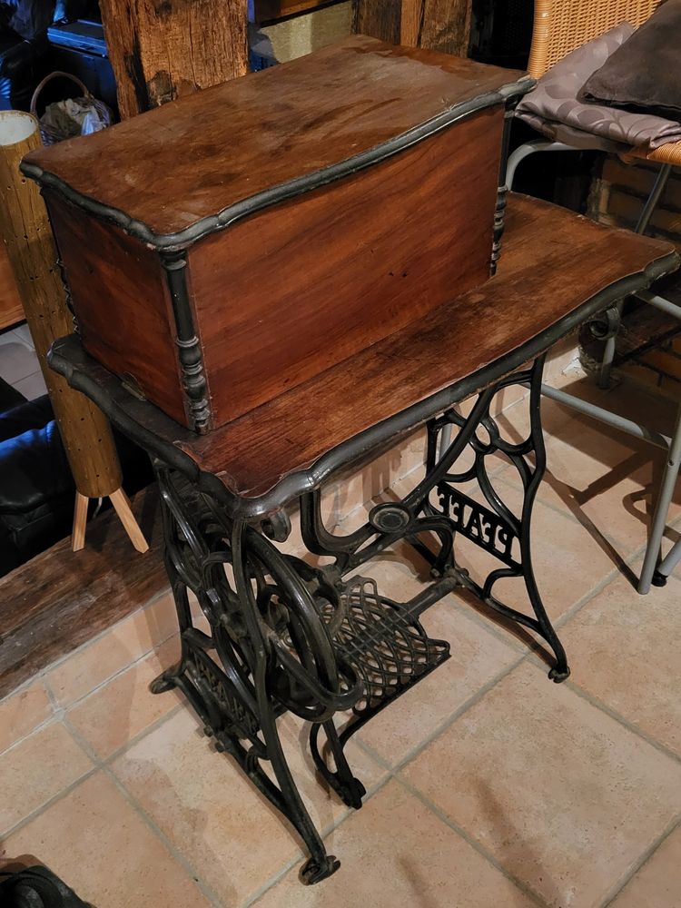 Machine � coude PFAFF 40 Montier-en-Der (52)