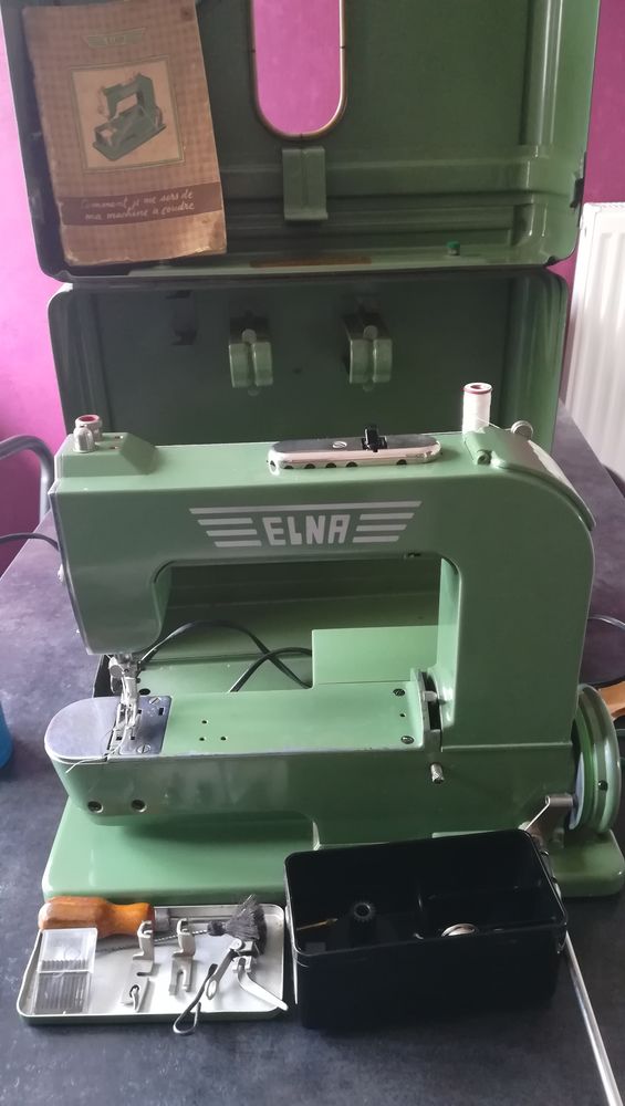 Machine � coudre de 1949 150 Caen (14)