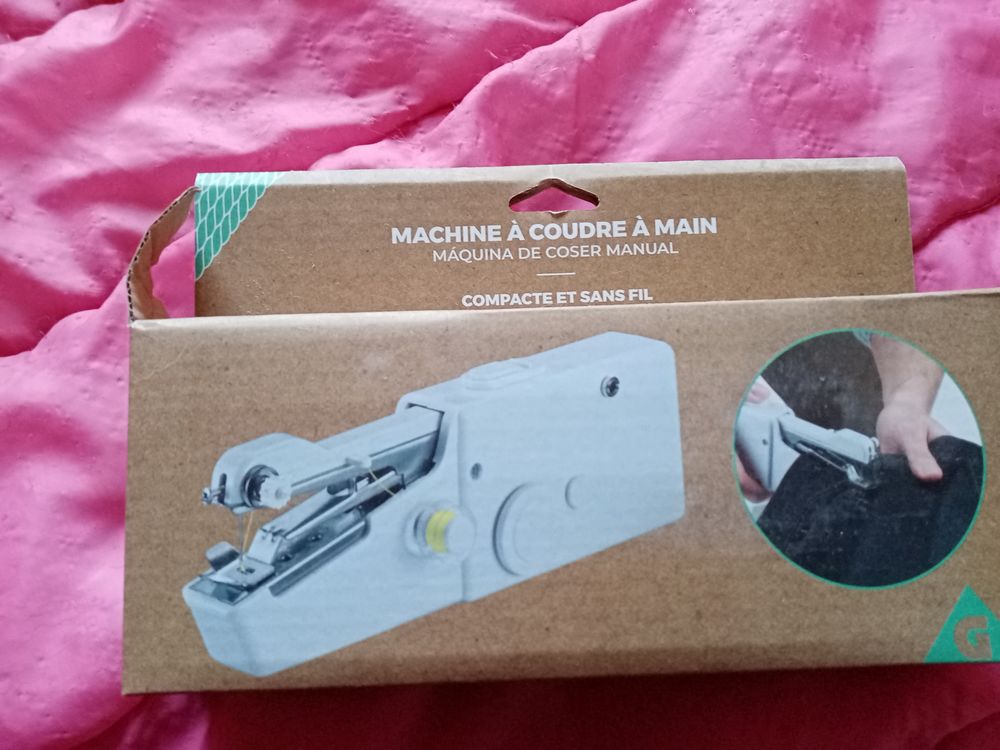 Machine � coudre � main tts neuf 10 Gannat (03)