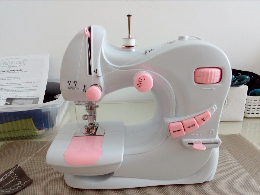MACHINE � coudre pour d�butante ! enfant ! 50 Cormontreuil (51)